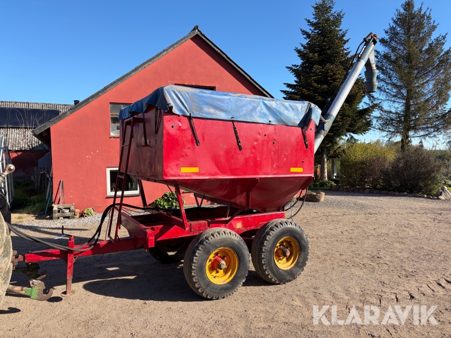 Kornvogn med snegl Timm Herborg