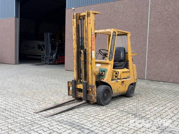 Truck Toyota 42-3 FGC 25