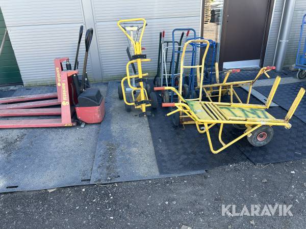 Palleløftere og forskellige vogne 10 styk