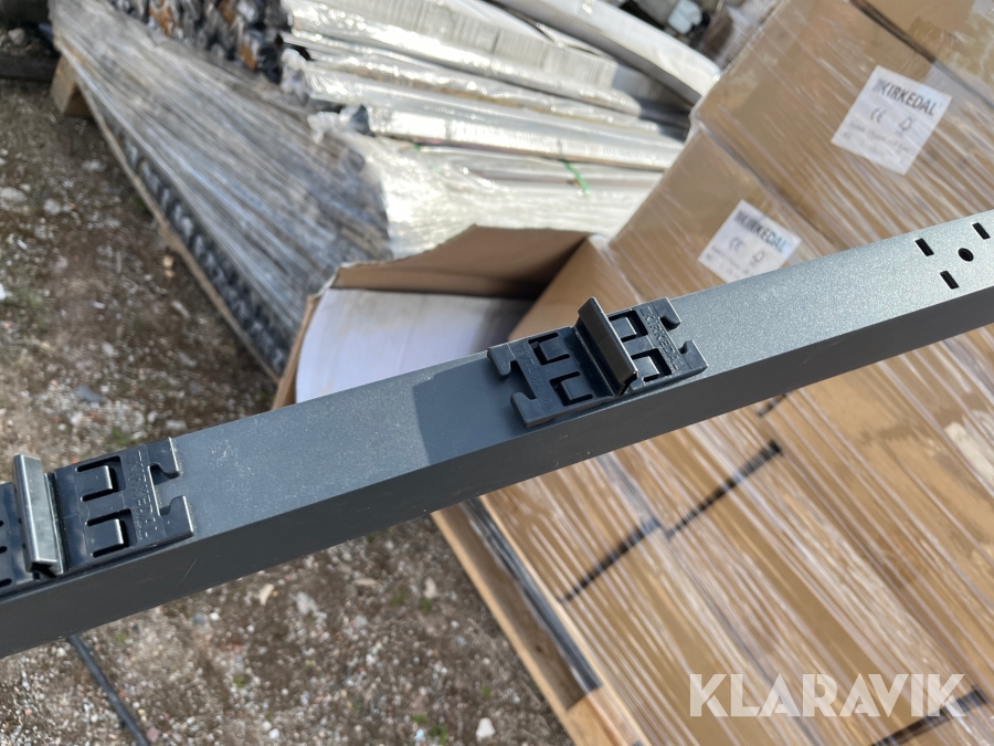 Alu strøer Kirkedal , Vejle, Klaravik auktioner