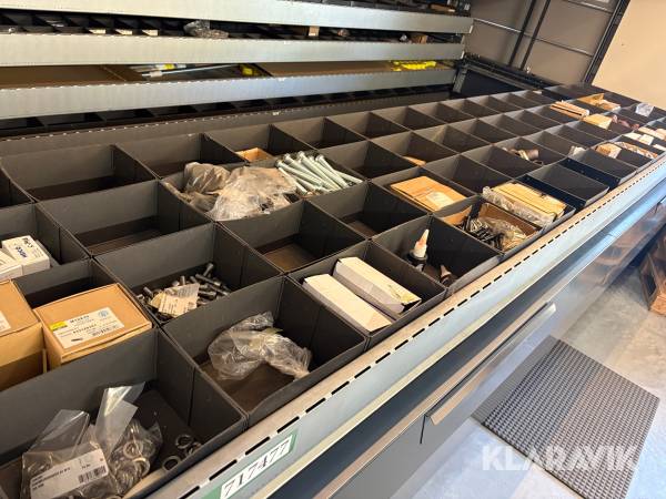 Skruer, bolte og fittings - stort lot