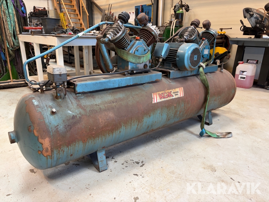 Kompressor Mez 4AP 112M 25