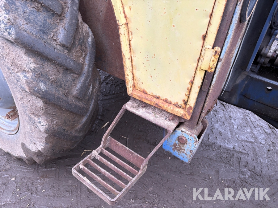 Veterantraktor Leyland 255, Odsherred, Klaravik auktioner