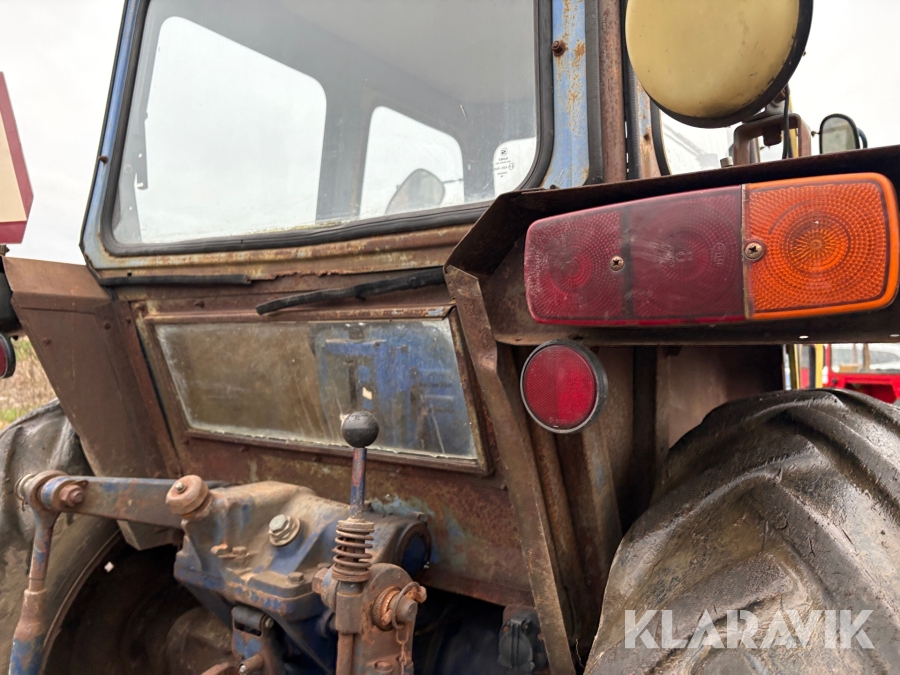 Veterantraktor Leyland 255, Odsherred, Klaravik auktioner