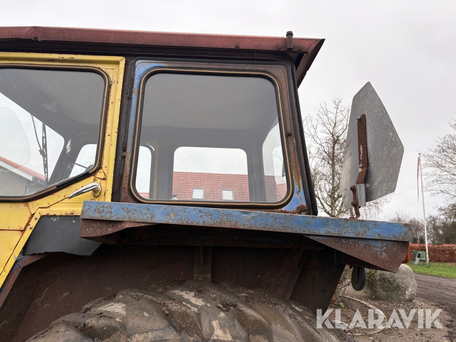 Veterantraktor Leyland 255, Odsherred, Klaravik auktioner