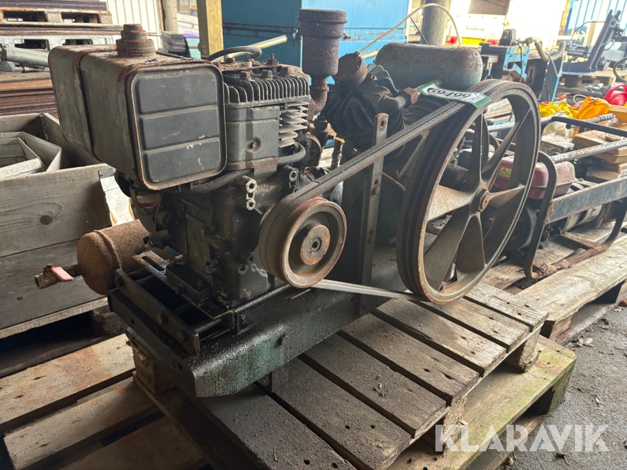 Ældre luftkompressor Stenhøj 1 styk