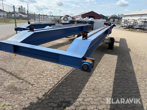 Traverskran med ekstra kran Kito ER025SD