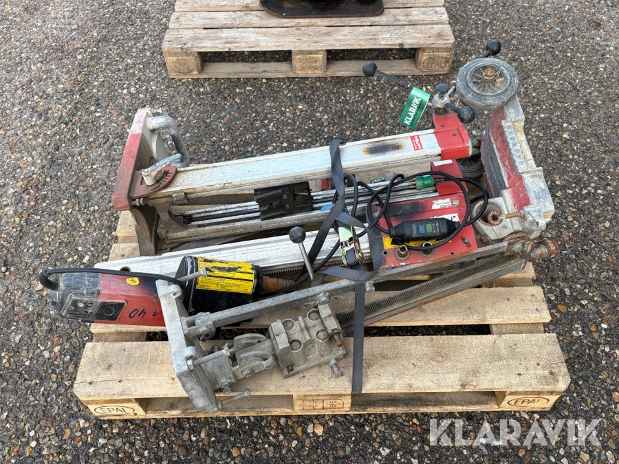 Kerneboremaskine med stativ Hilti & Dimas DD 130-Rig & DM-31