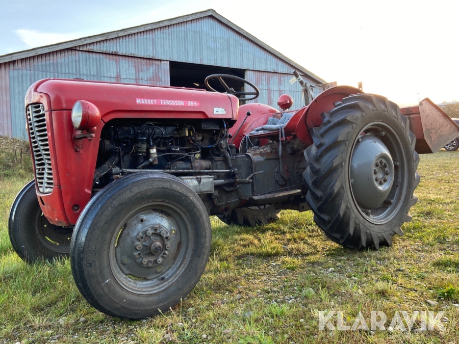 Traktor Massey Ferguson 35x