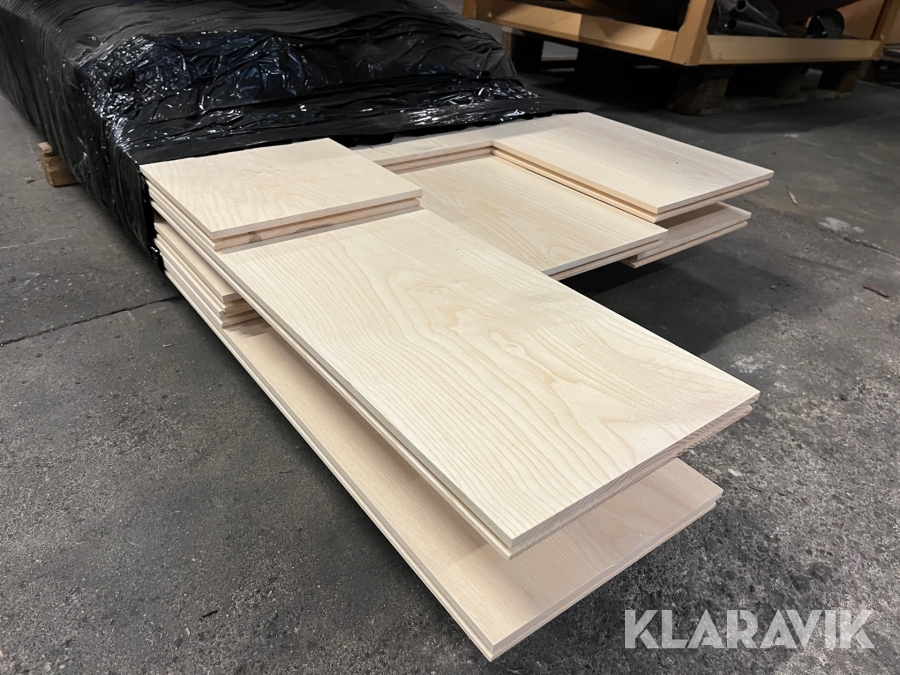 Gulv Dinesen Asketræsgulv  22x250mm - 21m2