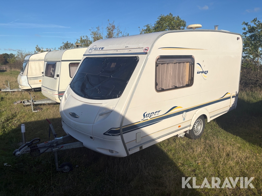 Campingvogn Sprite Super 390 med mover
