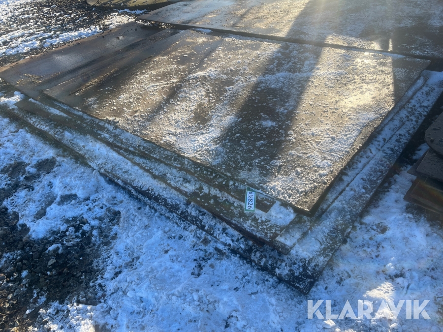 Stål-køreplader 2x 2,7-4 meter flere tykkelser 7 stk