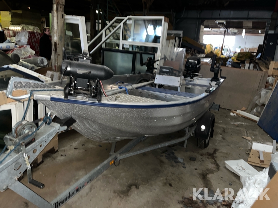 Motorbåd Linder Sportsman 400 med trailer