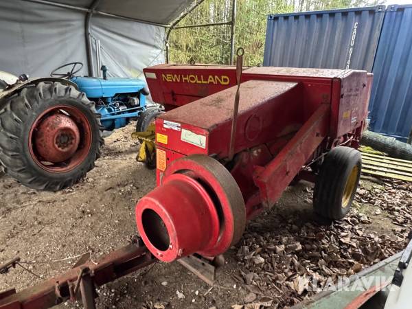 Ballepresser New Holland 276