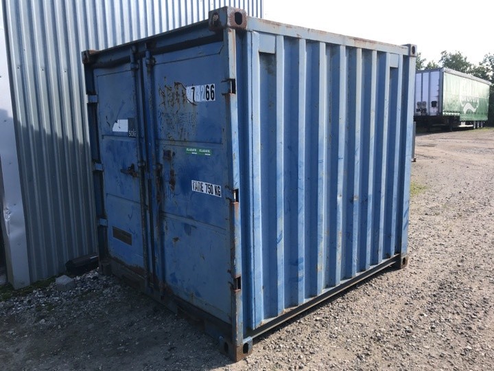 8 fods container