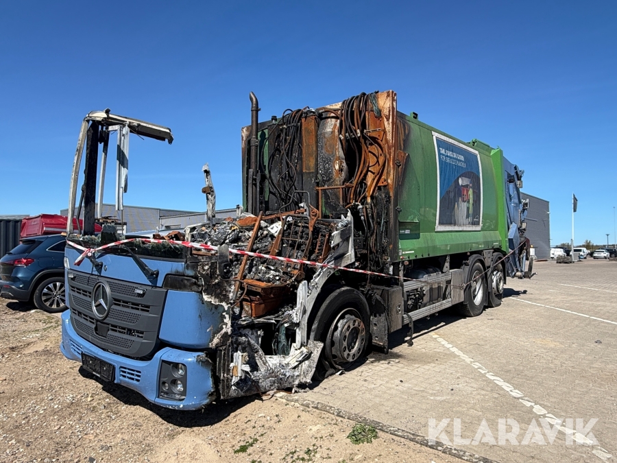 Lastbil Mercedes-Benz 2630 L 6x2/4