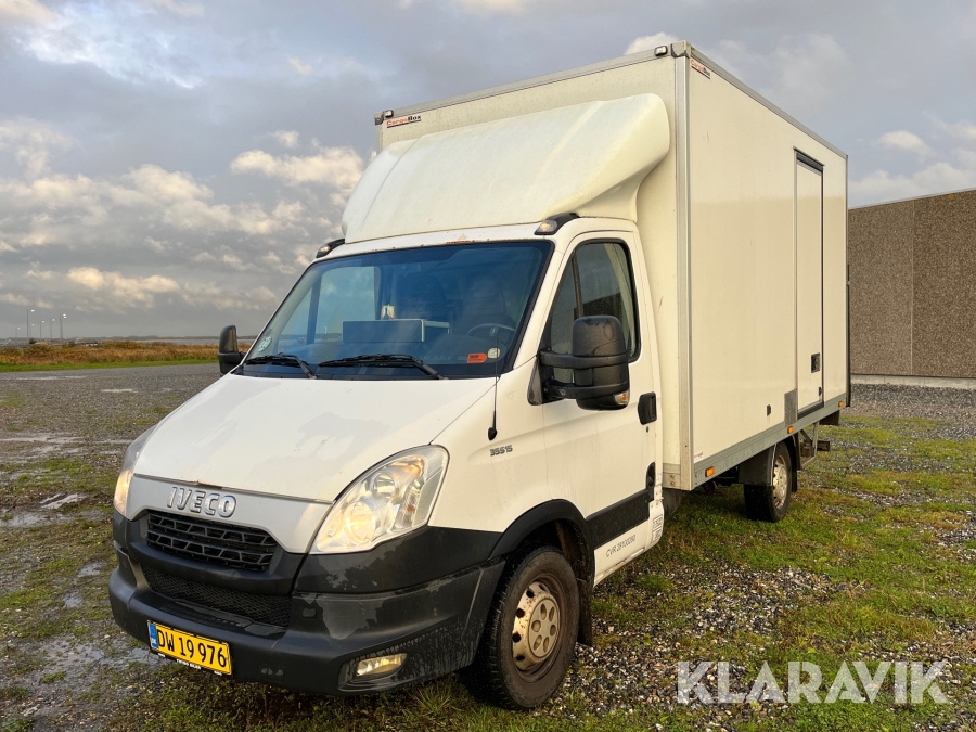 Kassebil med lift Iveco Daily 35S