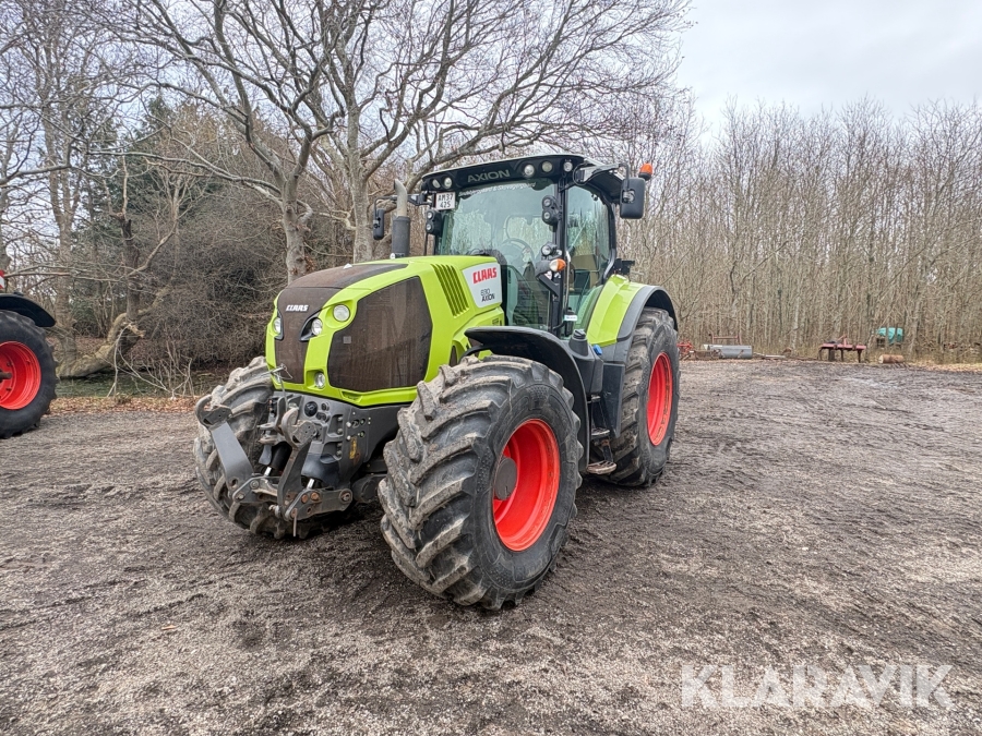 Traktor Claas 830 Axion
