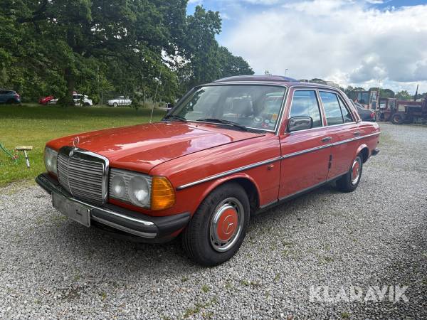 Veteranbil Mercedes-Benz 240 D