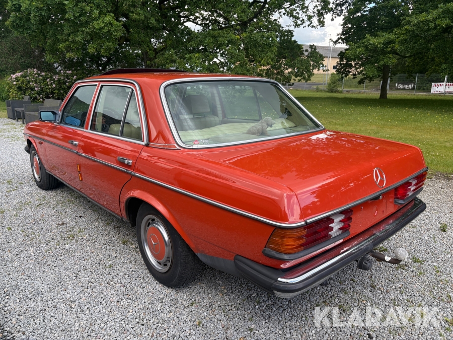 Veteranbil Mercedes-Benz 240 D