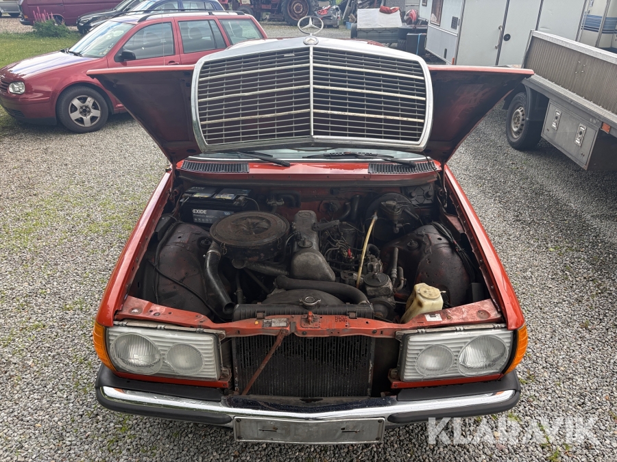 Veteranbil Mercedes-Benz 240 D