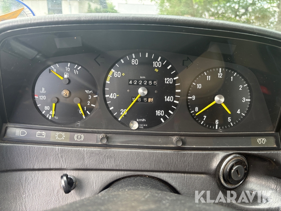 Veteranbil Mercedes-Benz 240 D