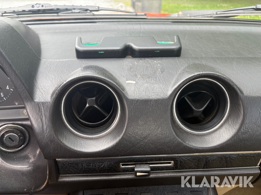 Veteranbil Mercedes-Benz 240 D