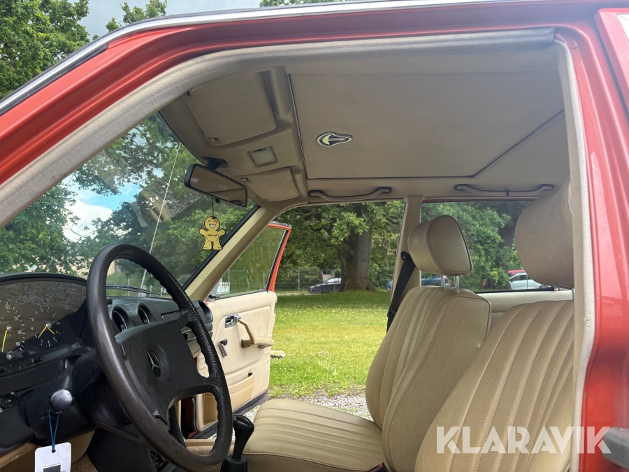 Veteranbil Mercedes-Benz 240 D