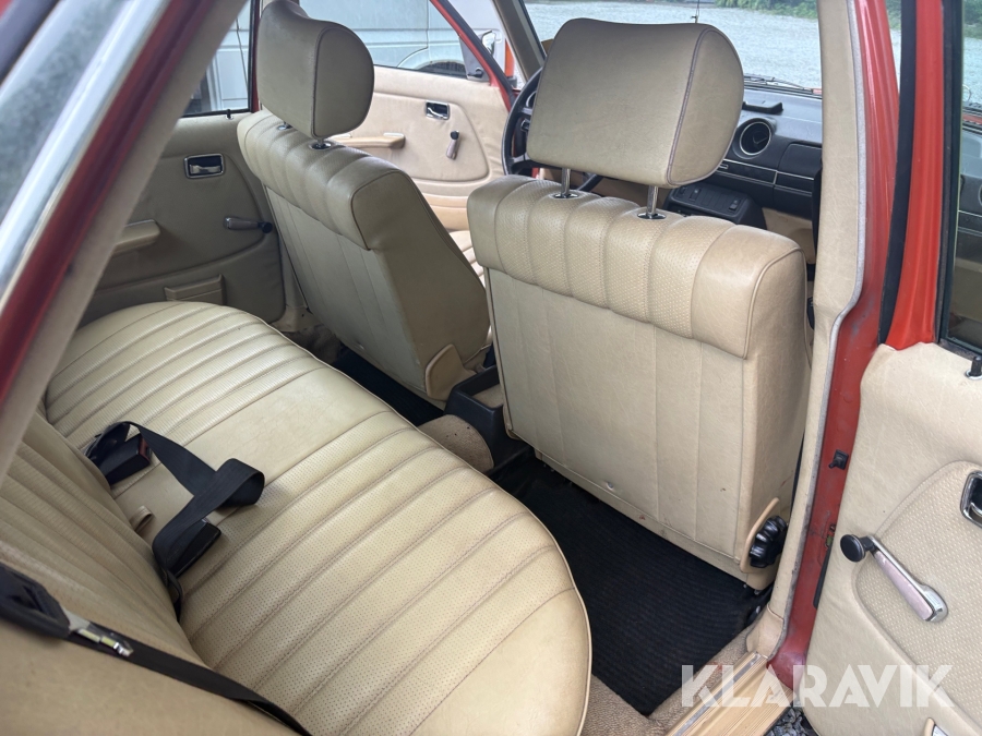 Veteranbil Mercedes-Benz 240 D