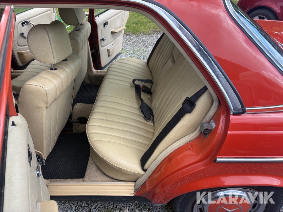 Veteranbil Mercedes-Benz 240 D
