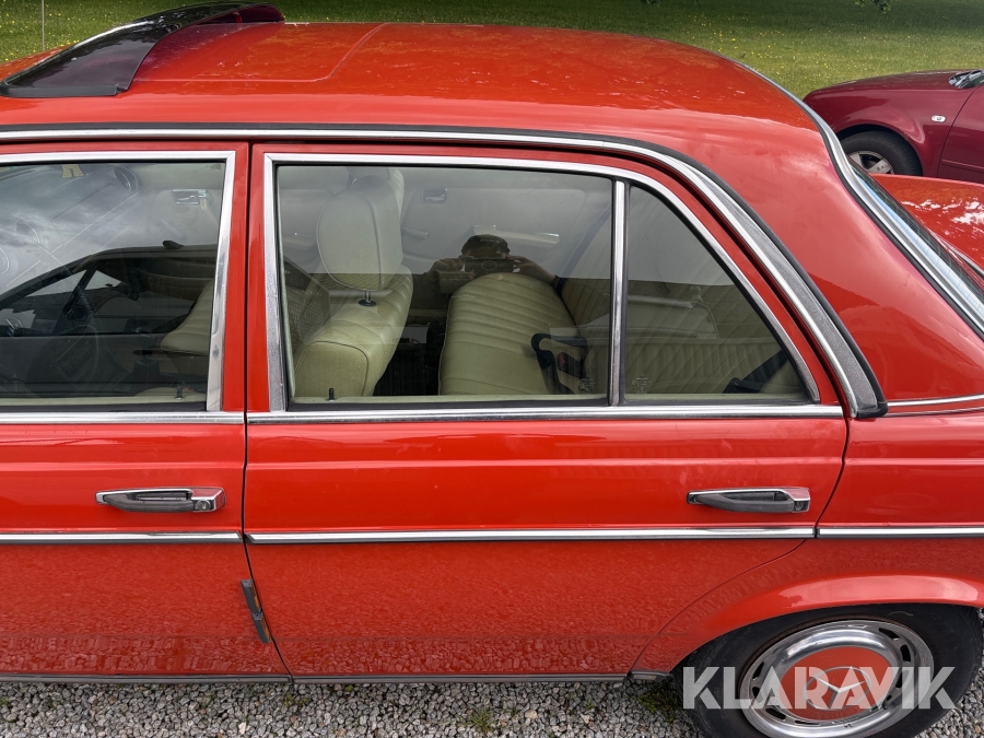 Veteranbil Mercedes-Benz 240 D