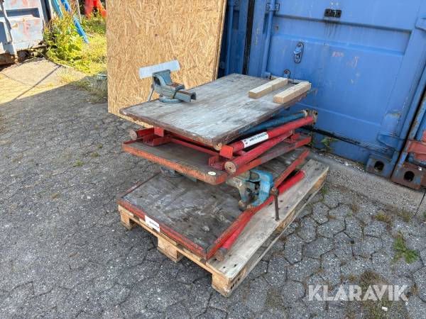 Foldbar arbejdsbænk med skruestik Ridgid - 3 styk