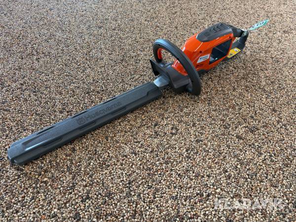 Hækkeklipper Husqvarna 215iHD45