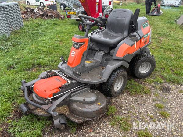 Græsslåmaskine / frontklipper Husqvarna R420Ts XAWD