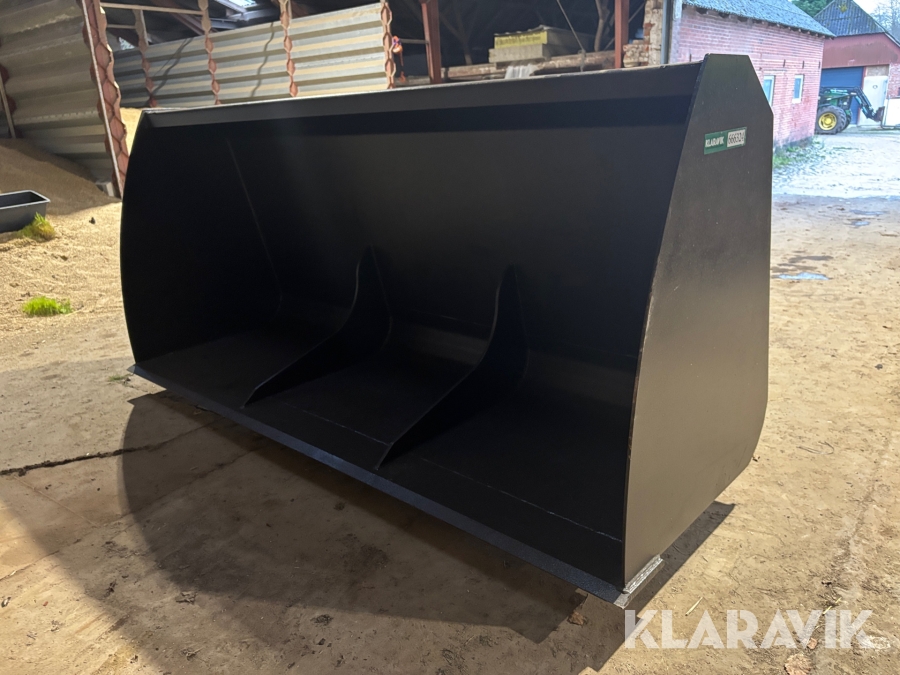 Kornskovl Kirk 320 cm til Volvo BM skifte