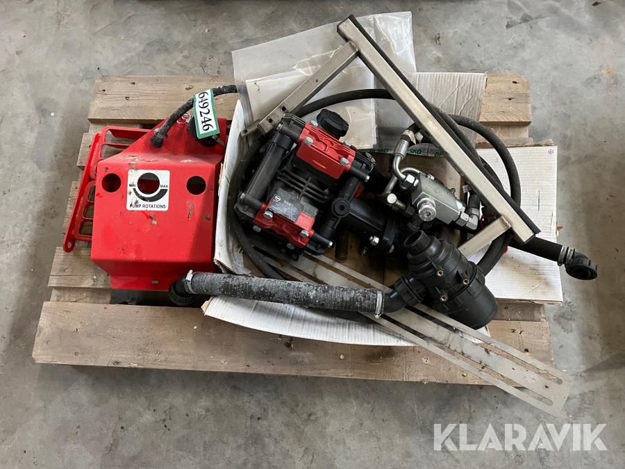 Pumpe til Lindus fronttank