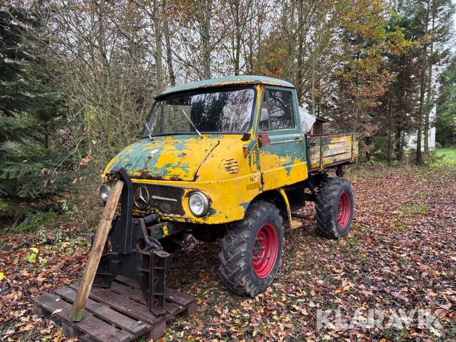 Mercedes-Benz Unimog