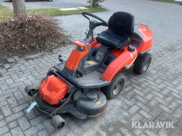 Græsslåmaskine Husqvarna R216T AWD
