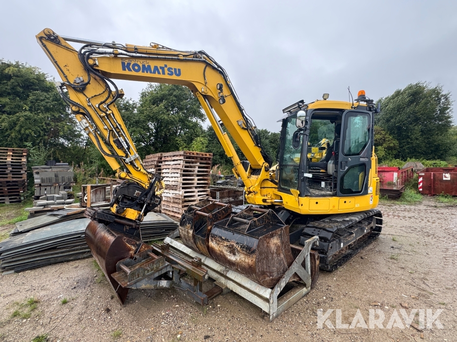 Gravemaskine Komatsu PC 88 MR med skovl-sæt