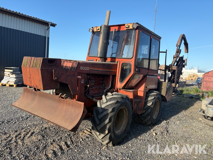 Kædegraver/plov Ditch Witch 8020 - inklusiv wejerhejs-lad til transport
