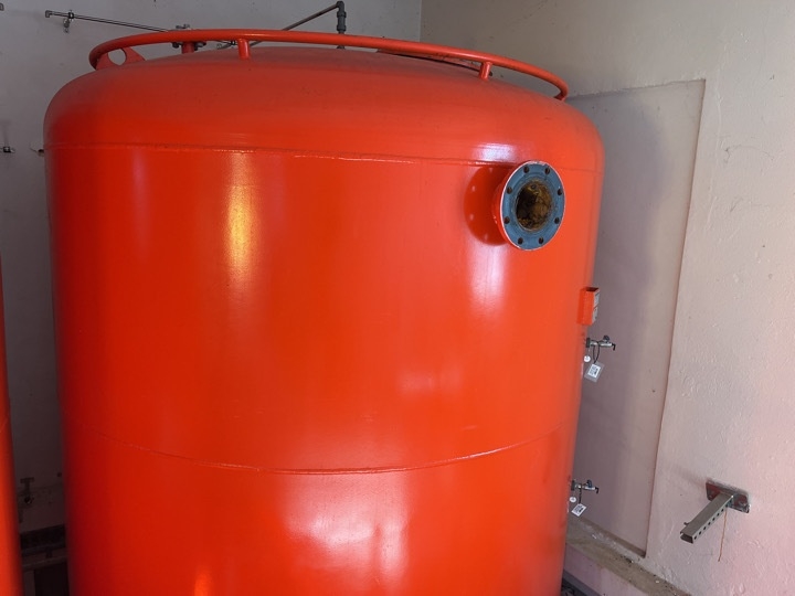 Kulfiltertank fra vandværk