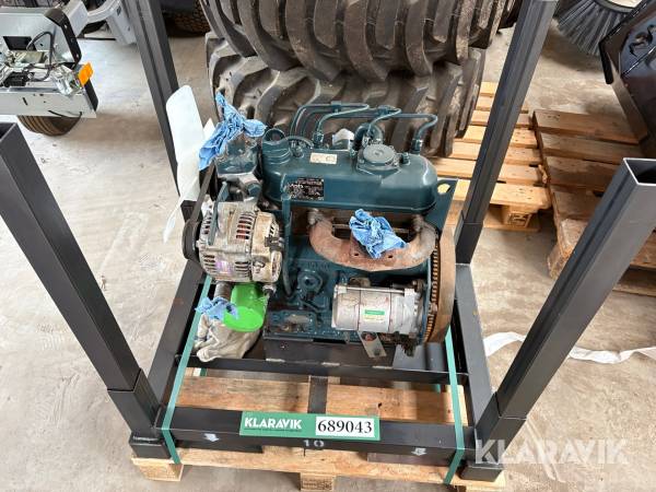 Motor Kubota D1105-EF02