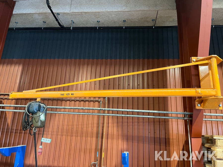 Svingkran Demag 125kg