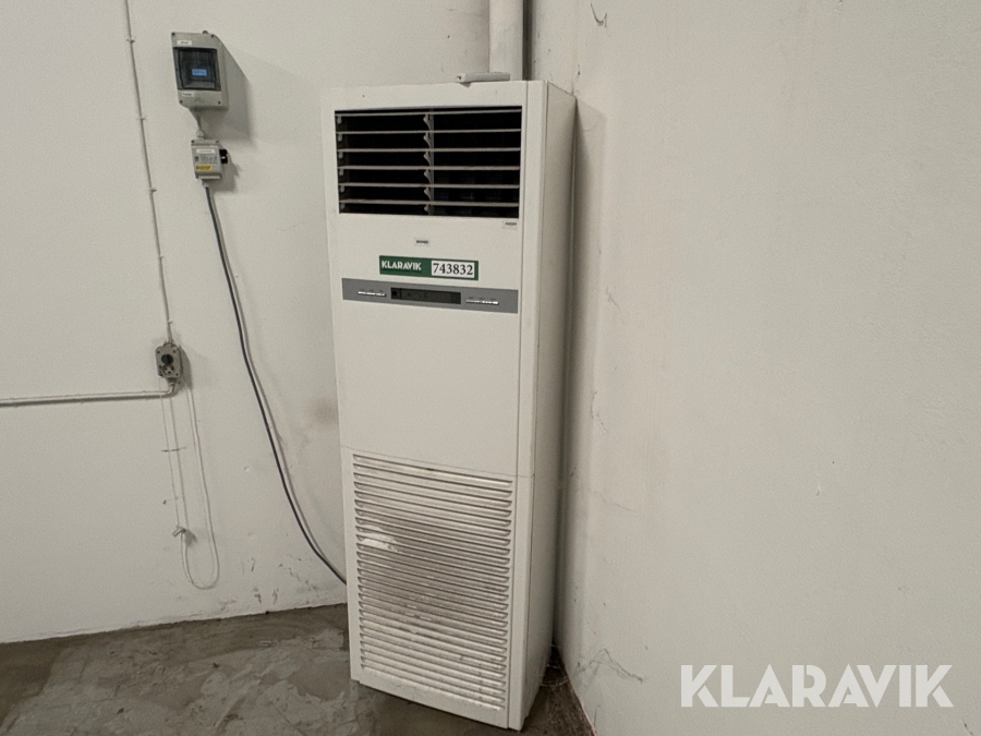 Klimaanlæg Emmeti EITH-4813 med udendørsenhed