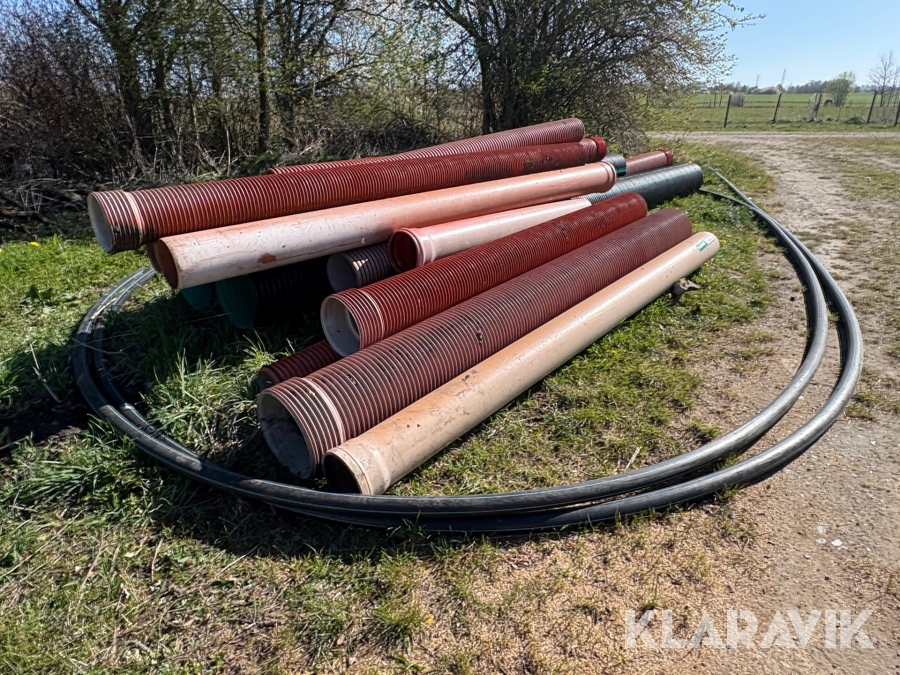 Assorterede rør - 16 styk