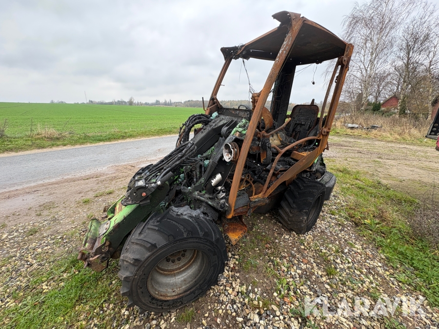 Minilæsser Avant 750 DLX