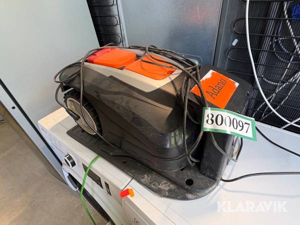 Robotplæneklipper Adano
