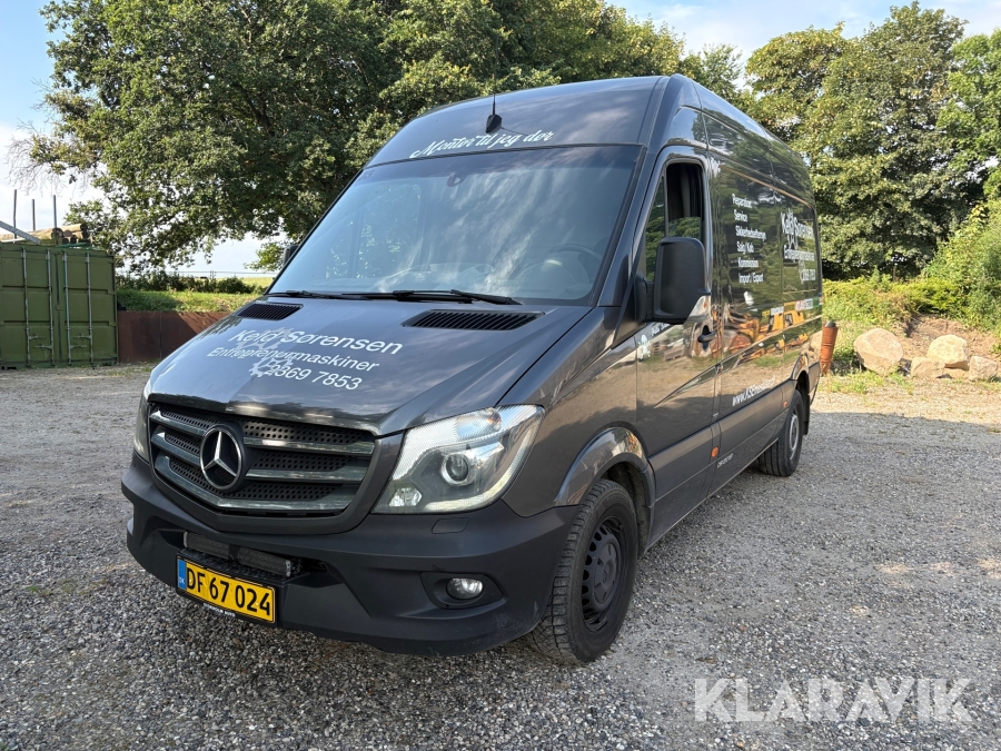 Kassebil Mercedes-Benz Sprinter