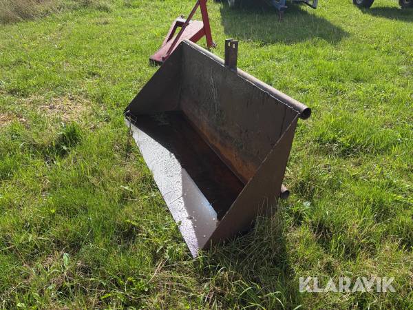Bagskovl til traktor