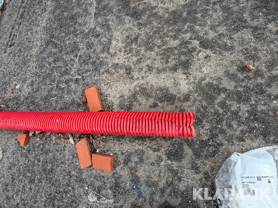 Plastik rør, Egedal, Klaravik auktioner